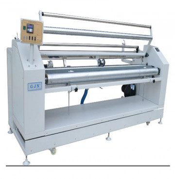 Máy cắt và cuận vải xéo có căn bên GJN